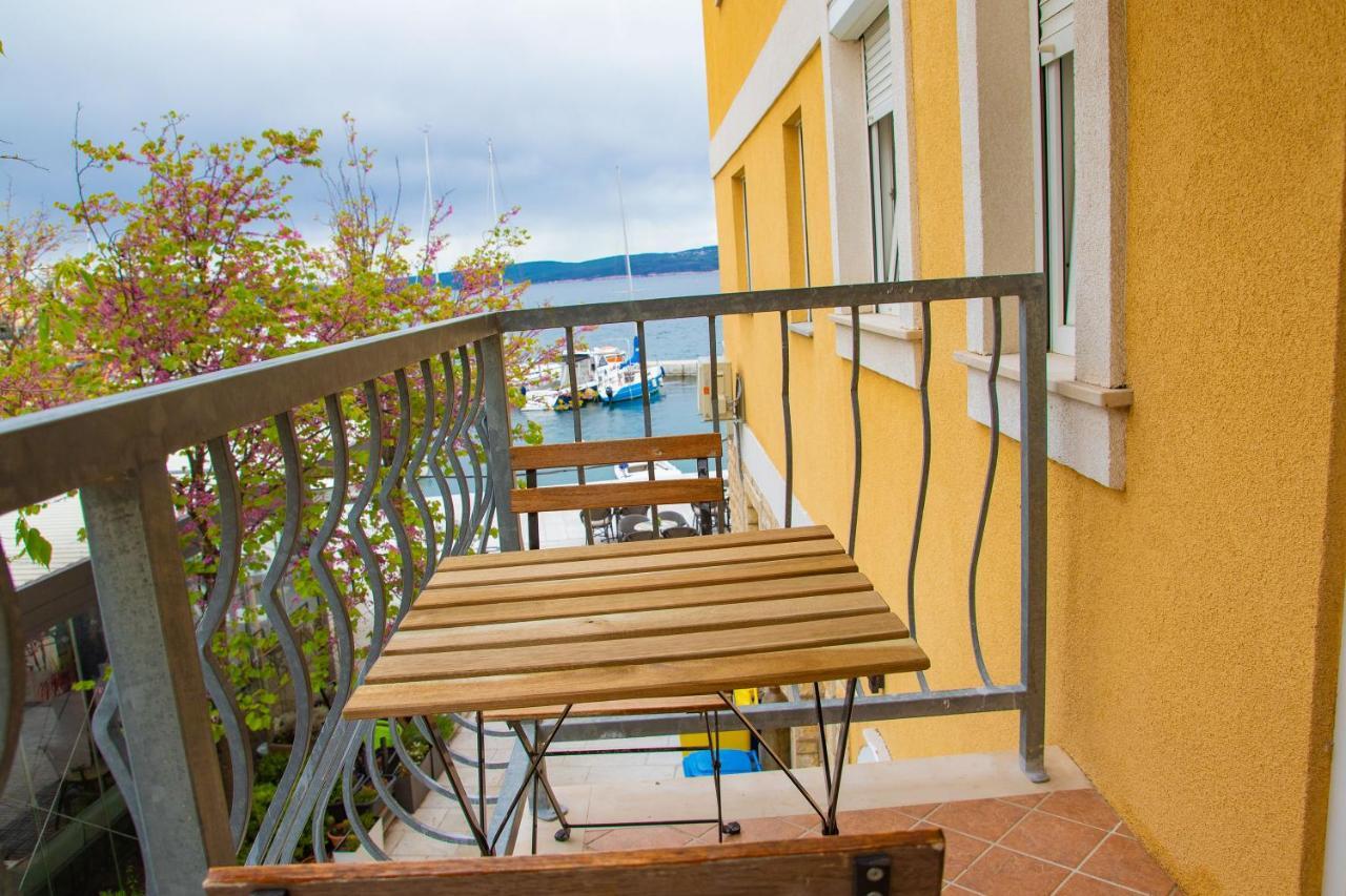 Goya - Selce Apartment Exterior foto