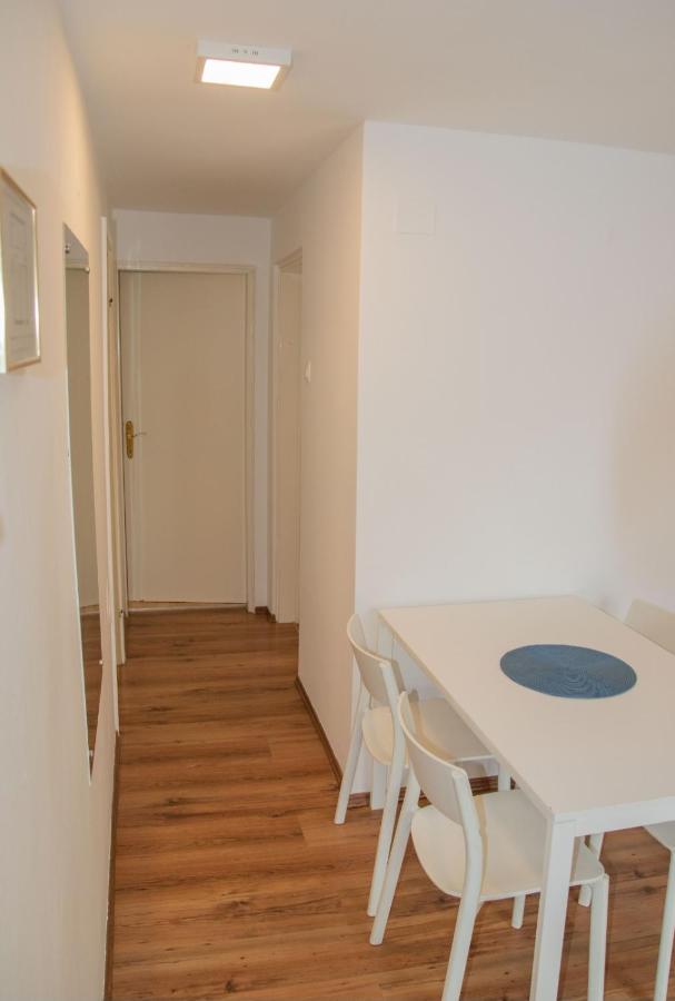 Goya - Selce Apartment Exterior foto